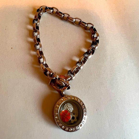 Origami Owl Silver Charm Bracelet - Picture 2 of 6